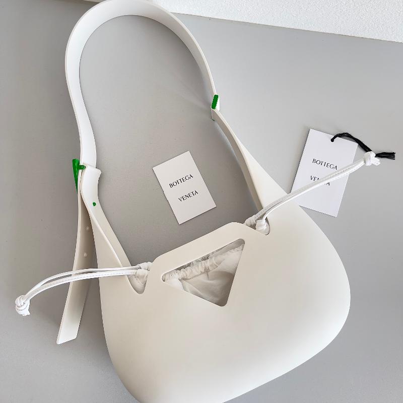 Bottega Veneta Handbags 696920 white